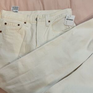 NWT Levi’s Distressed Denim